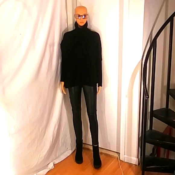 🔥 Like New J/Slide Black Suede Booties. - Picture 2 of 12